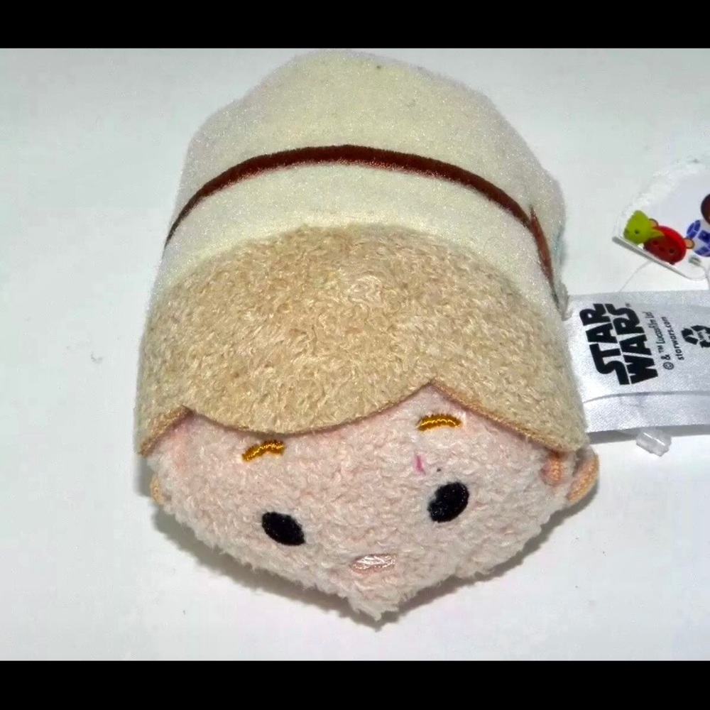 Disney Tsum Tsums Plush Star Wars Luke Skywalker NWT Stackable Stuffed Toy